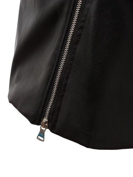 Fusta de dama din piele de culoare neagra