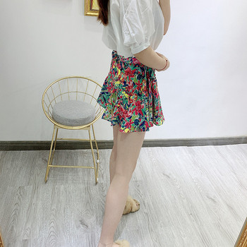 Fusta scurtă lată cu model cu model