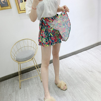 Fusta scurtă lată cu model cu model