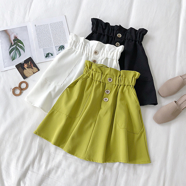 Model de fustă de damă modern croiat cu talie înaltă în trei culori