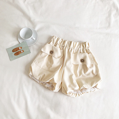 Pantaloni scurti de dama cu buzunare in mai multe culori