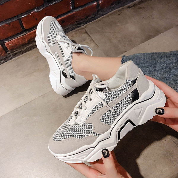 Adidasi moderni de dama cu sireturi si plasa in alb