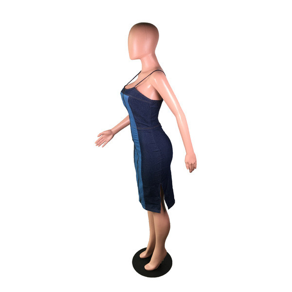 Ежедневна дамска дънкова рокля с тънки презрамки 