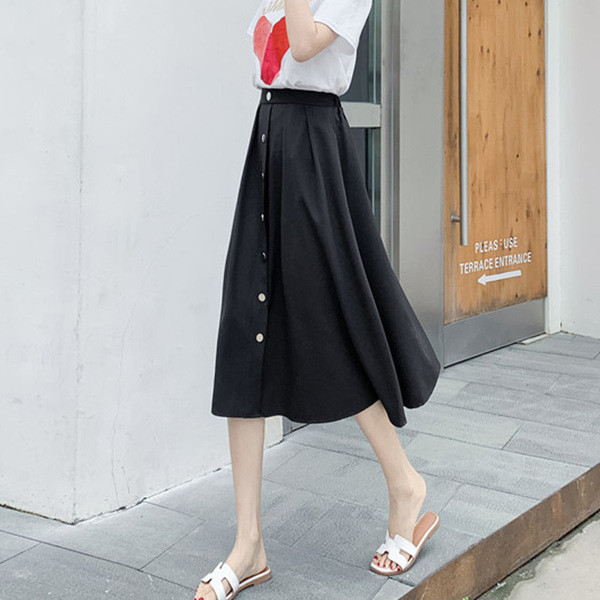 Актуална дамска пола с копчета-в два цвята