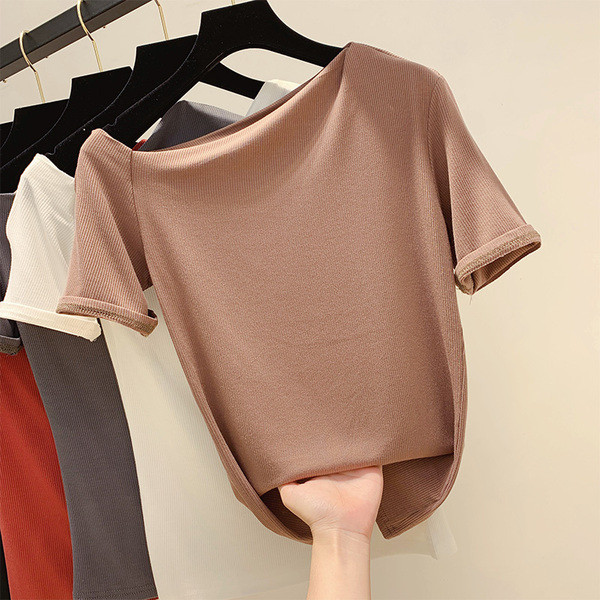 Tricou dama model simplu cu maneca scurta