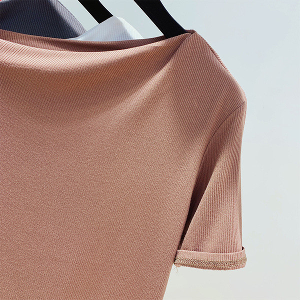 Tricou dama model simplu cu maneca scurta