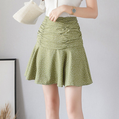 Model de fustă modernă de damă cu croiala în trei culori