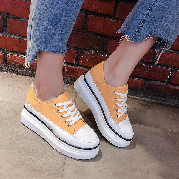 Tenisi moderni de dama in negru si galben cu sireturi