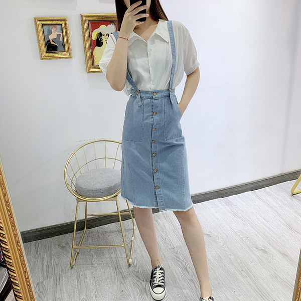 Fusta de dama din denim cu bretele albastre