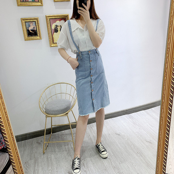 Fusta de dama din denim cu bretele albastre