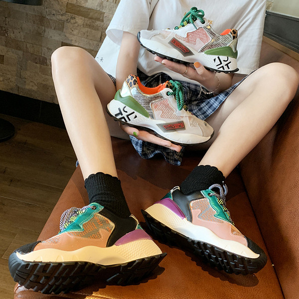 Tenisi casual dama cu imprimeu color si sireturi