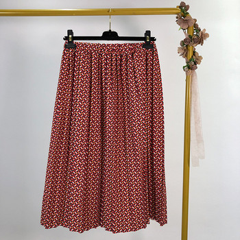 Fusta lunga plisata de dama cu model cu model