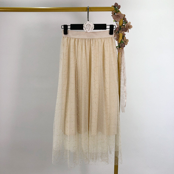 Fusta dama din tul de culoare bej cu efect stralucitor