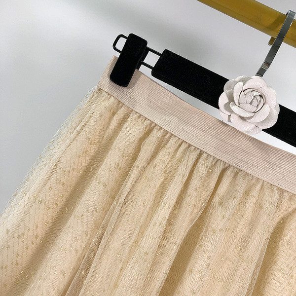 Fusta dama din tul de culoare bej cu efect stralucitor