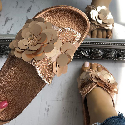 НОВО модерни дамски чехли с пайети  и 3D елемент в три цвята 