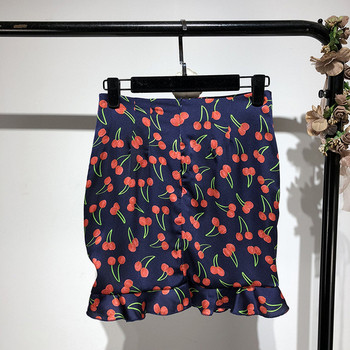 Fusta scurta de dama actuala cu model floral in doua culori