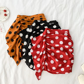 Fusta de dama moderna cu buline in trei culori