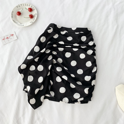 Fusta de dama moderna cu buline in trei culori