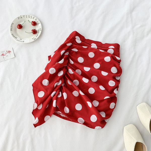 Fusta de dama moderna cu buline in trei culori