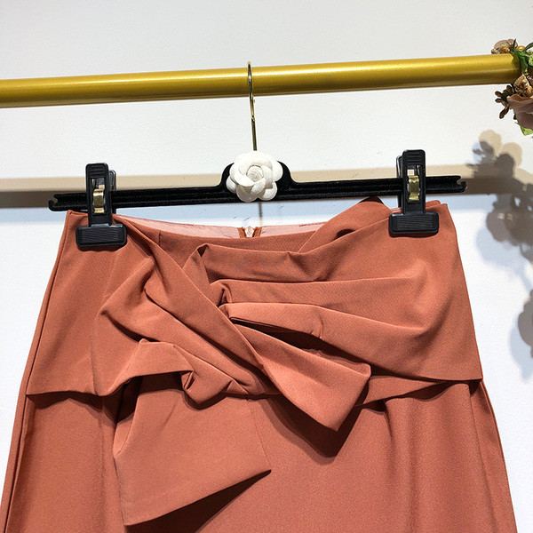 Fusta scurta de dama de culoare maro