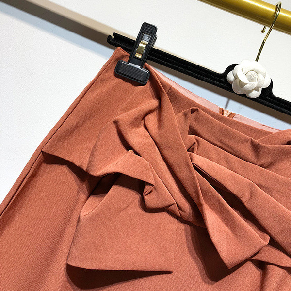 Fusta scurta de dama de culoare maro