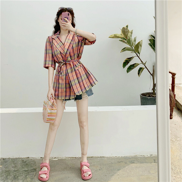 Цветно дамско сако с 3/4 ръкав и връзки на талията