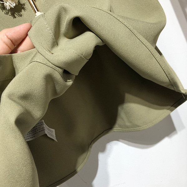 Fusta scurta casual cu nasturi si cravate in talie de culoare verde