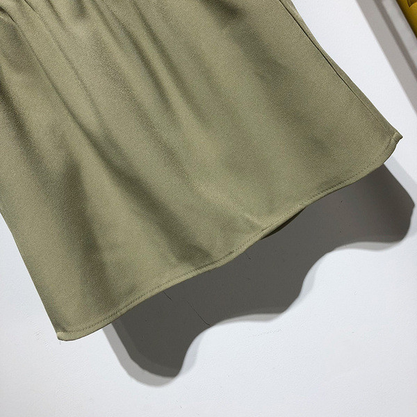 Fusta scurta casual cu nasturi si cravate in talie de culoare verde