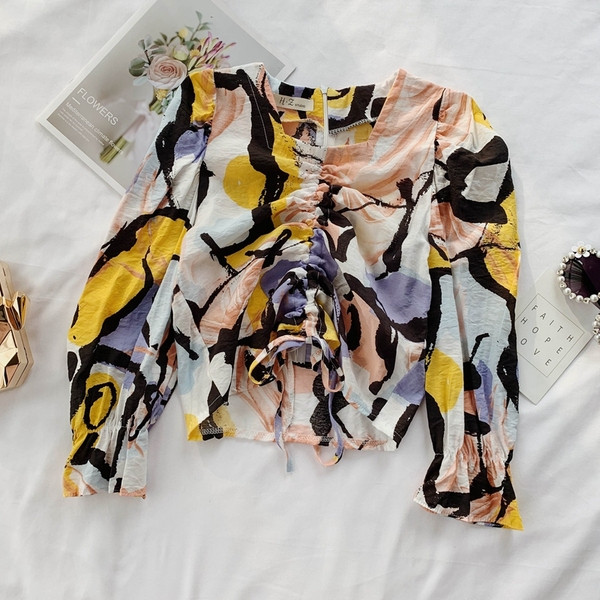 Bluză de damă modernă în două culori cu mâneci lungi