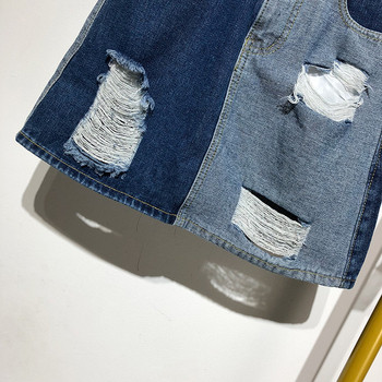 Дънкова къса пола със скъсан мотив в син цвят