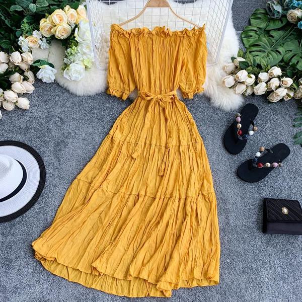 Rochie de dama cu umerii goi in diferite culori