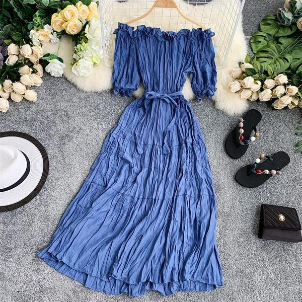 Rochie de dama cu umerii goi in diferite culori