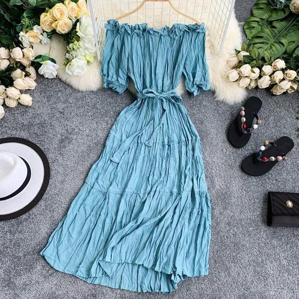 Rochie de dama cu umerii goi in diferite culori