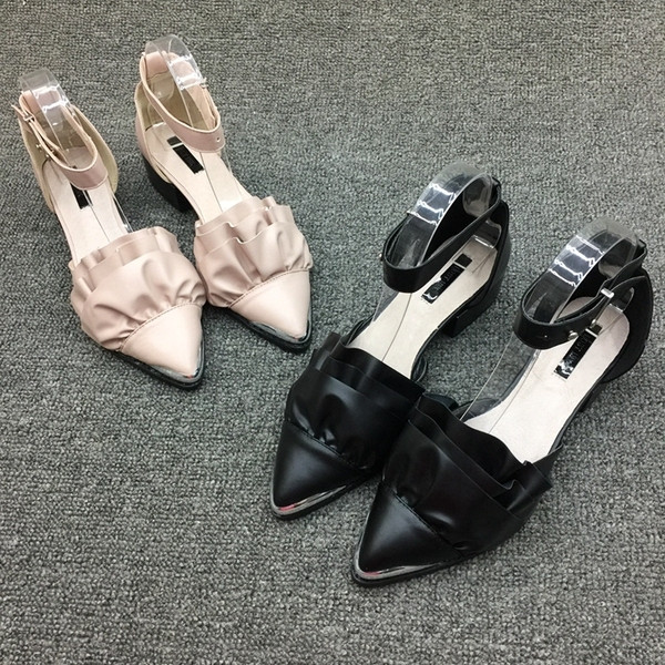 Pantofi moderni de dama cu toc in doua culori