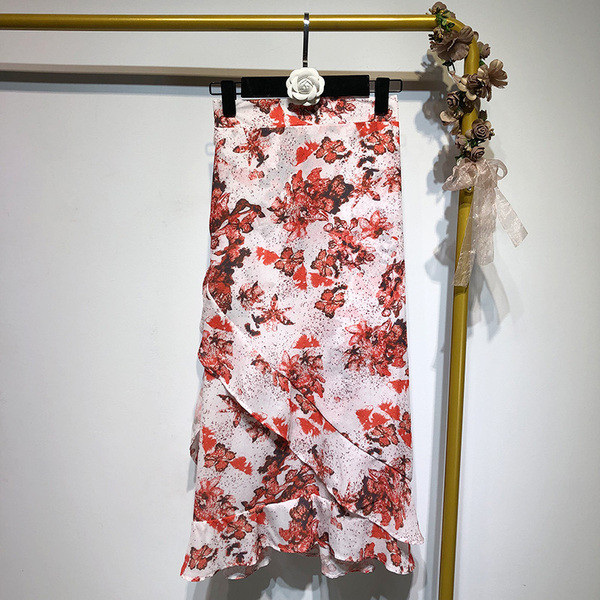 Fusta asimetrica de dama cu imprimeu floral