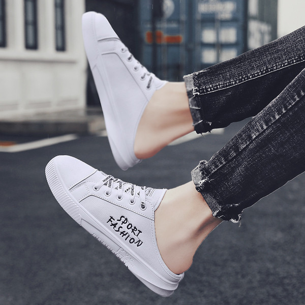 Adidași moderni pentru bărbați în alb-negru cu inscripție