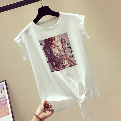 Tricou de dama modern cu imprimeu in culoare alb si negru si conexiune