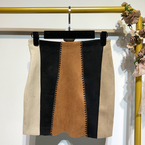 Fusta scurta moderna de dama cu fermoar