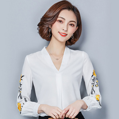 Cămașă de damă modernă cu broderie în diferite culori