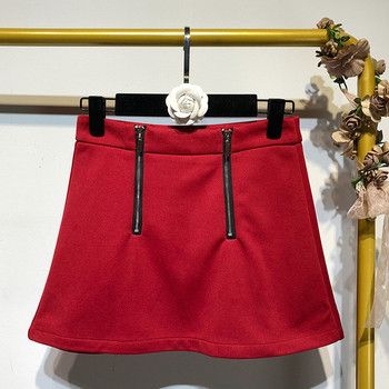 Fusta scurta de dama cu fermoar visiniu