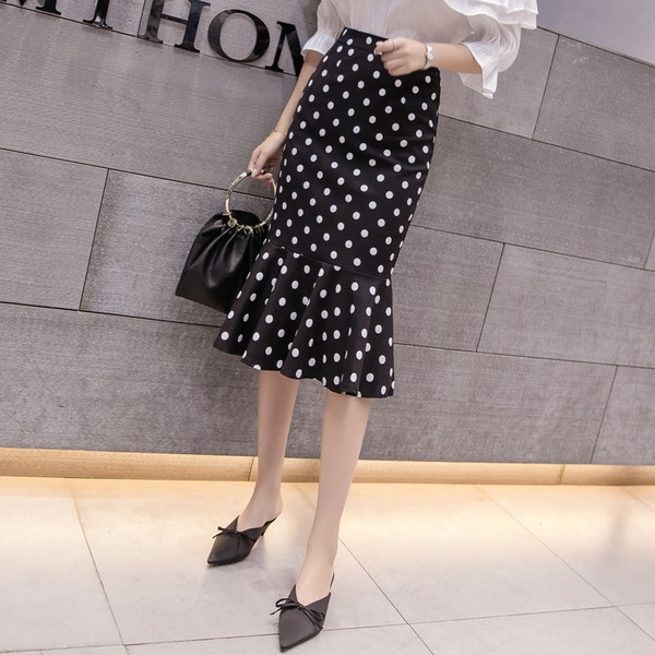 Fusta de dama de actualitate cu talie inalta cu buline in doua culori