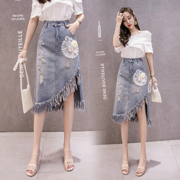 Fusta de dama actuala din denim cu talie inalta si franjuri
