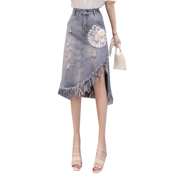 Fusta de dama actuala din denim cu talie inalta si franjuri