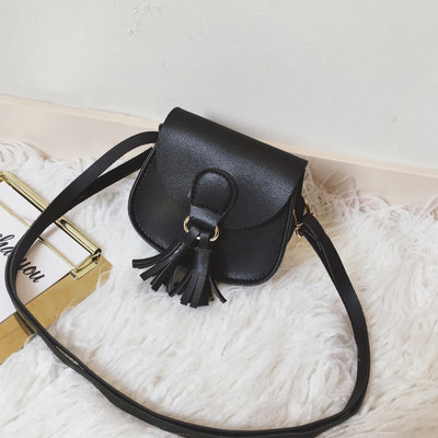 Geanta pentru copii moderna cu motive suspendate in mai multe culori