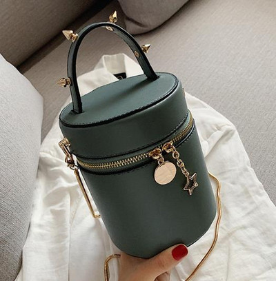 Geanta de dama moderna cu lant metalic si fermoar in mai multe culori