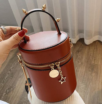 Geanta de dama moderna cu lant metalic si fermoar in mai multe culori