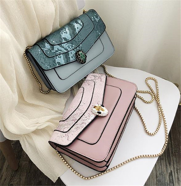 Geanta de dama moderna cu lant metalic in mai multe culori