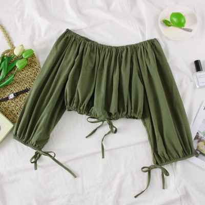 Bluză de damă elegantă cu umerii goi, în verde, negru și bej