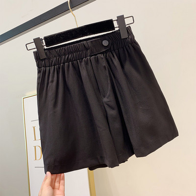 Pantaloni scurți casual de damă cu elastic este de patru culori