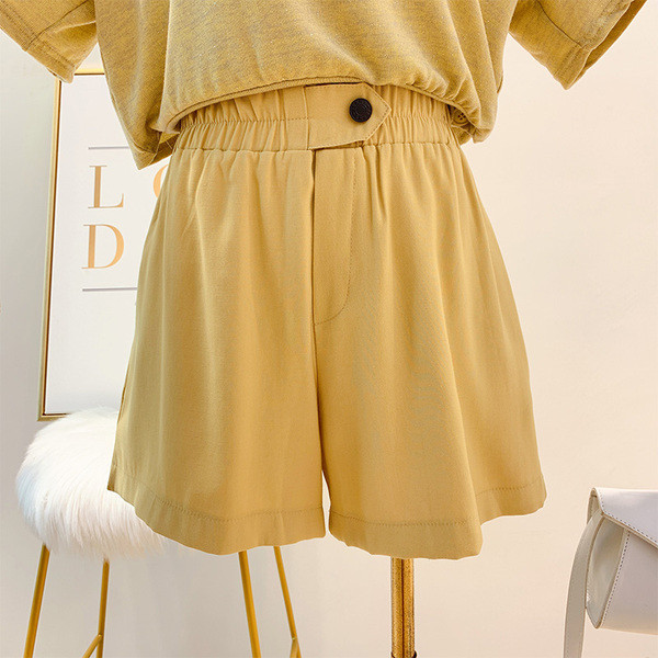 Pantaloni scurți casual de damă cu elastic este de patru culori